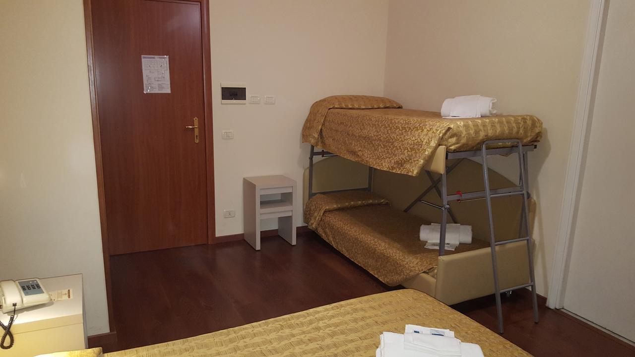 Casa Per Ferie Oasi San Giuseppe Hotel Roma Ngoại thất bức ảnh