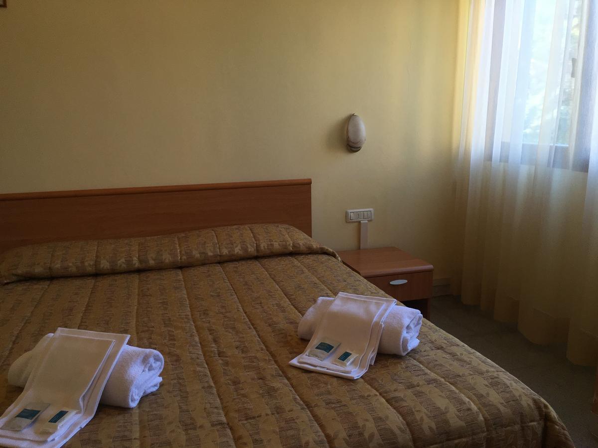 Casa Per Ferie Oasi San Giuseppe Hotel Roma Ngoại thất bức ảnh